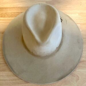 Distressed fedora Kemo Sabe grit hat